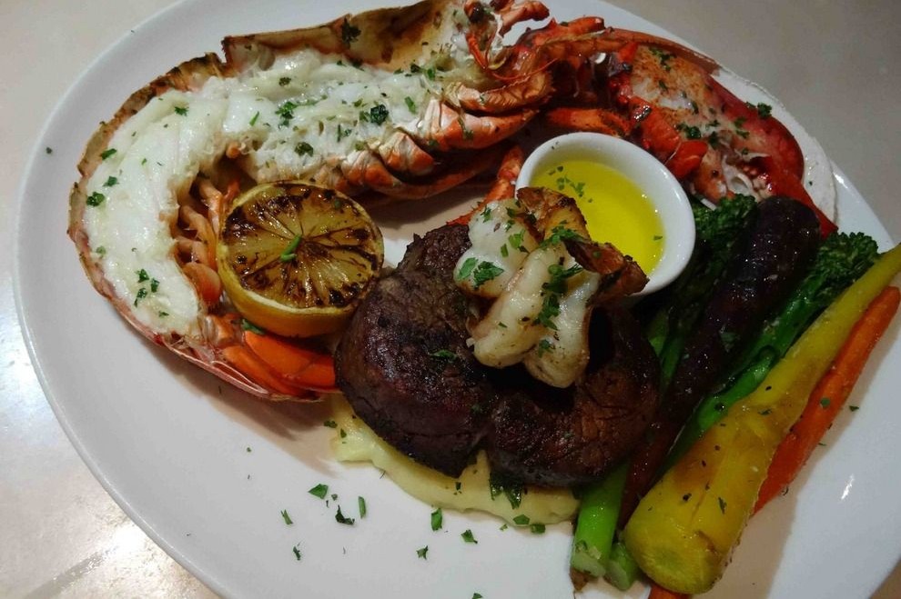 Kincaid's Visit Saint Paul